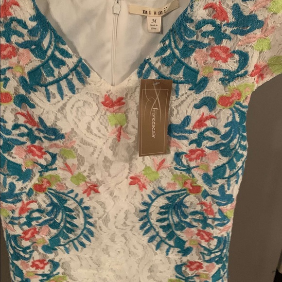 NWT Gorgeous Francesca's Mi Ami Cap Sleeve Lace Dress - Picture 4 of 8